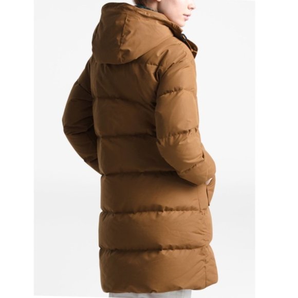 The North Face Tan Puffer Jacket - Picture 2 of 9